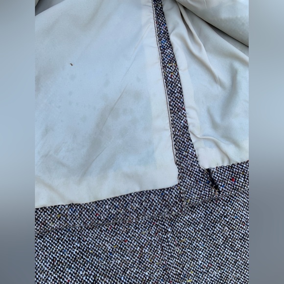 Vintique Tweed 24” Waist all Wool Lined Skirt and 2 button Pockets Jacket Suit - Picture 7 of 16